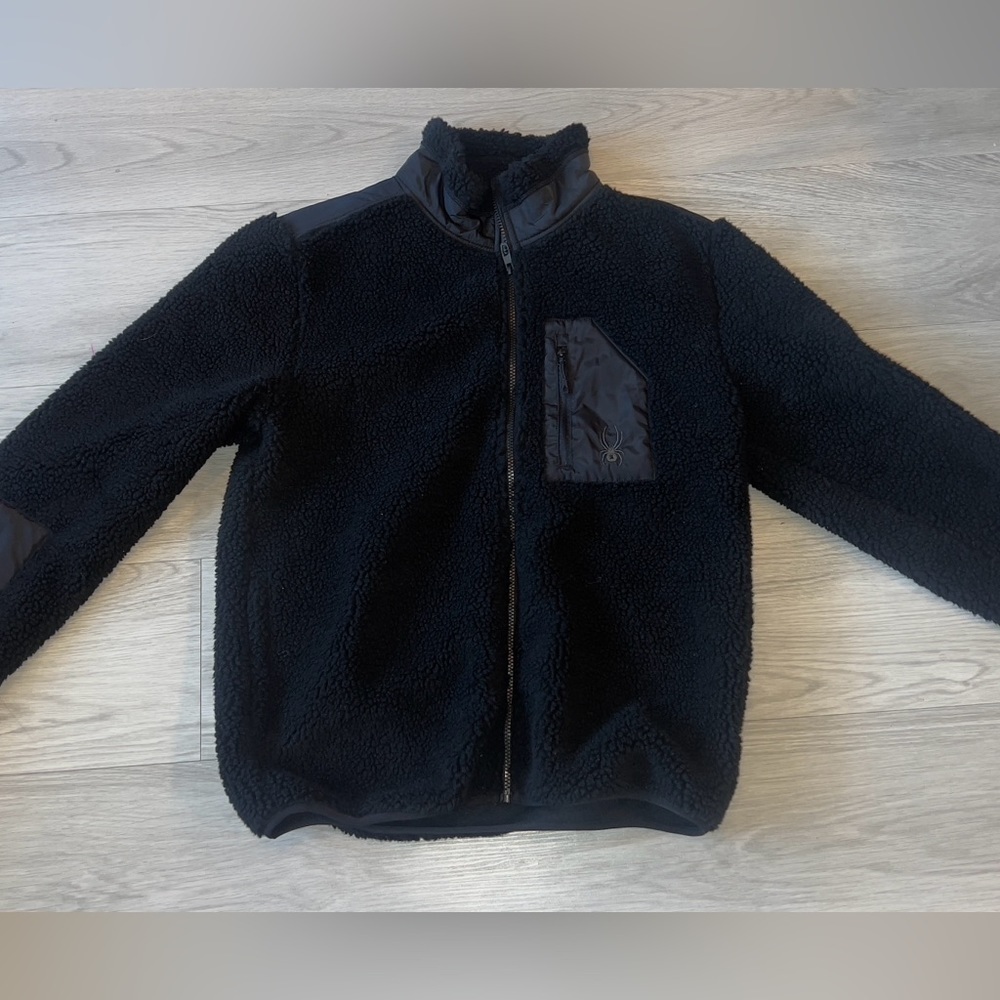 New Spyder full zip men’s sherpa jacket.
